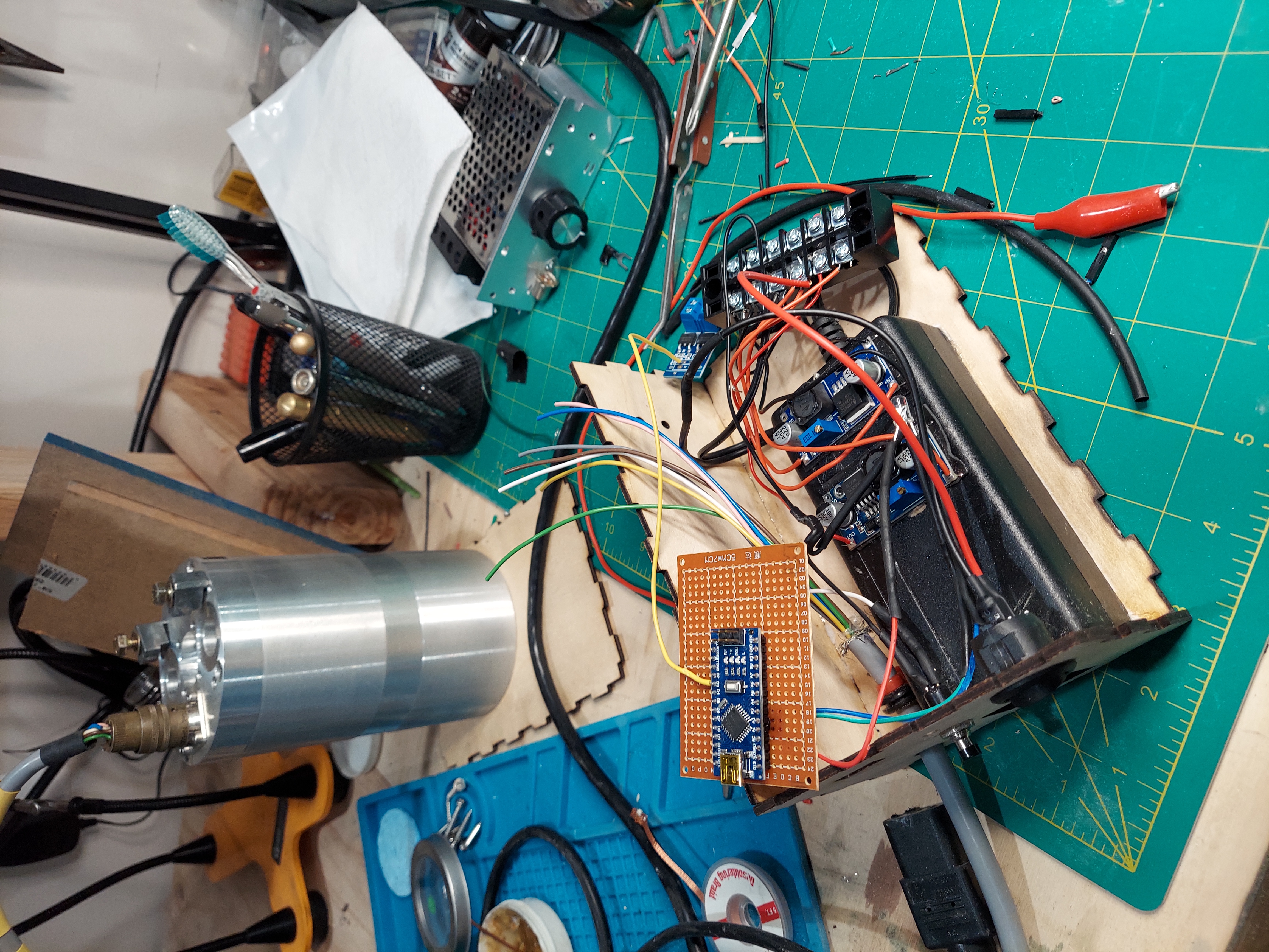 Gallery | Reverse engineering a TurboDrag pump controller | Hackaday.io