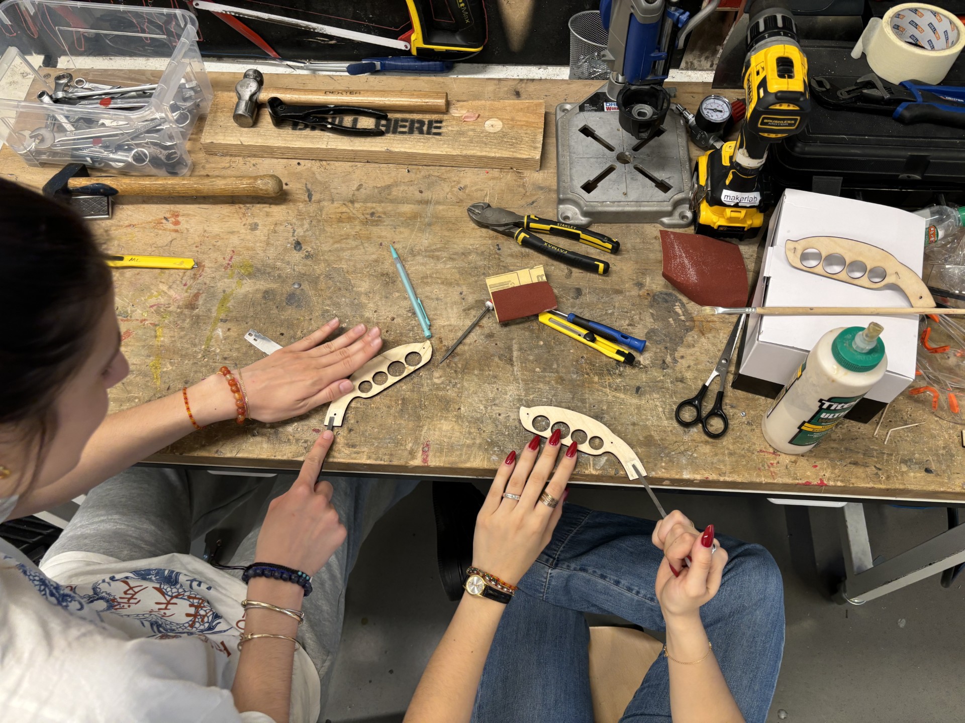 Gallery | Yousra s knife | Hackaday.io