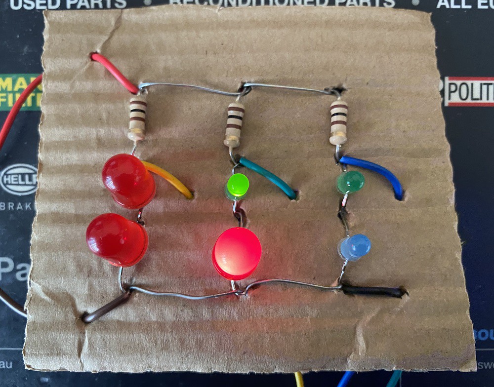 Easy Circuits's Profile | Hackaday.io