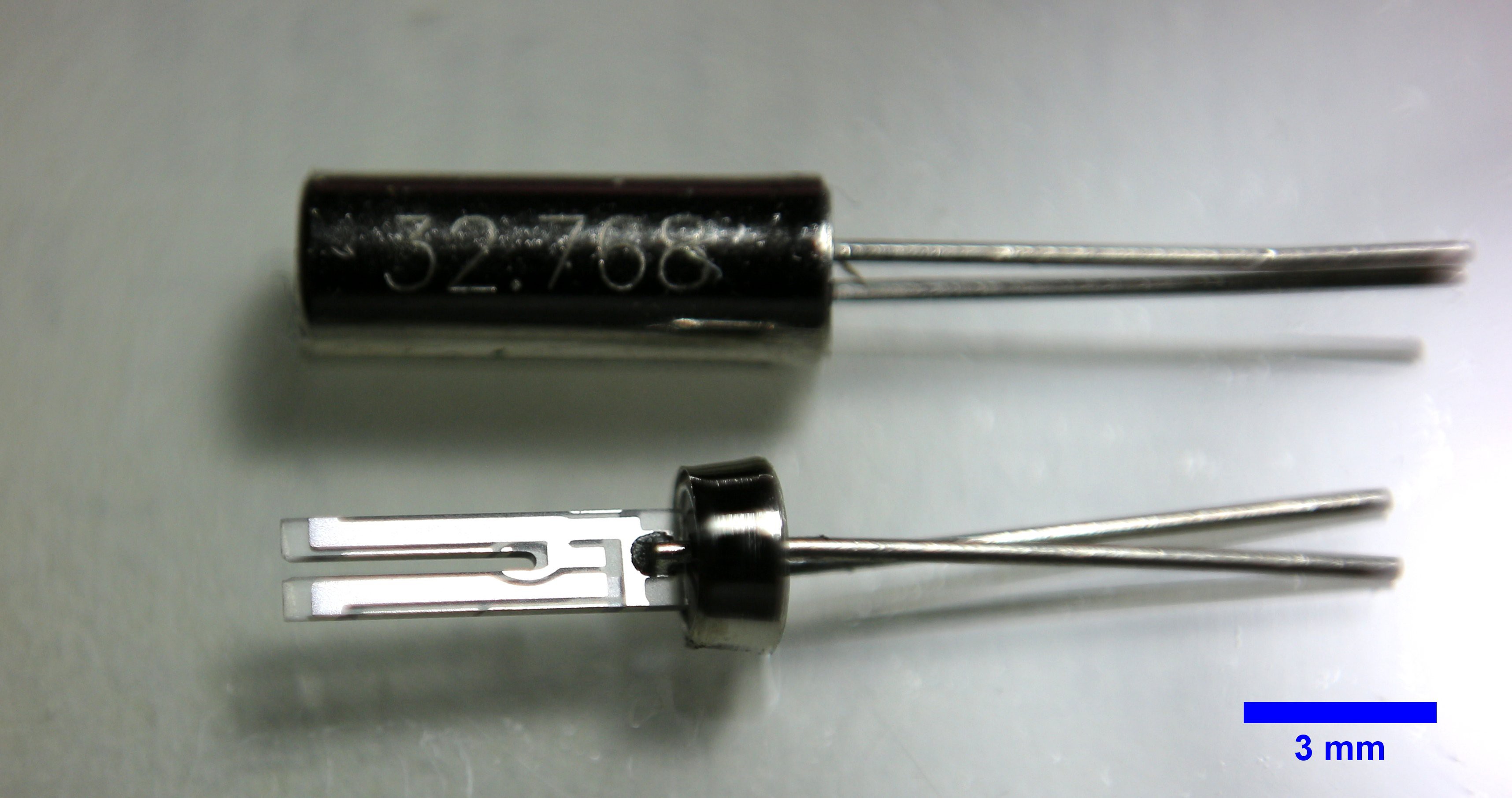 quartz tuning fork sensor