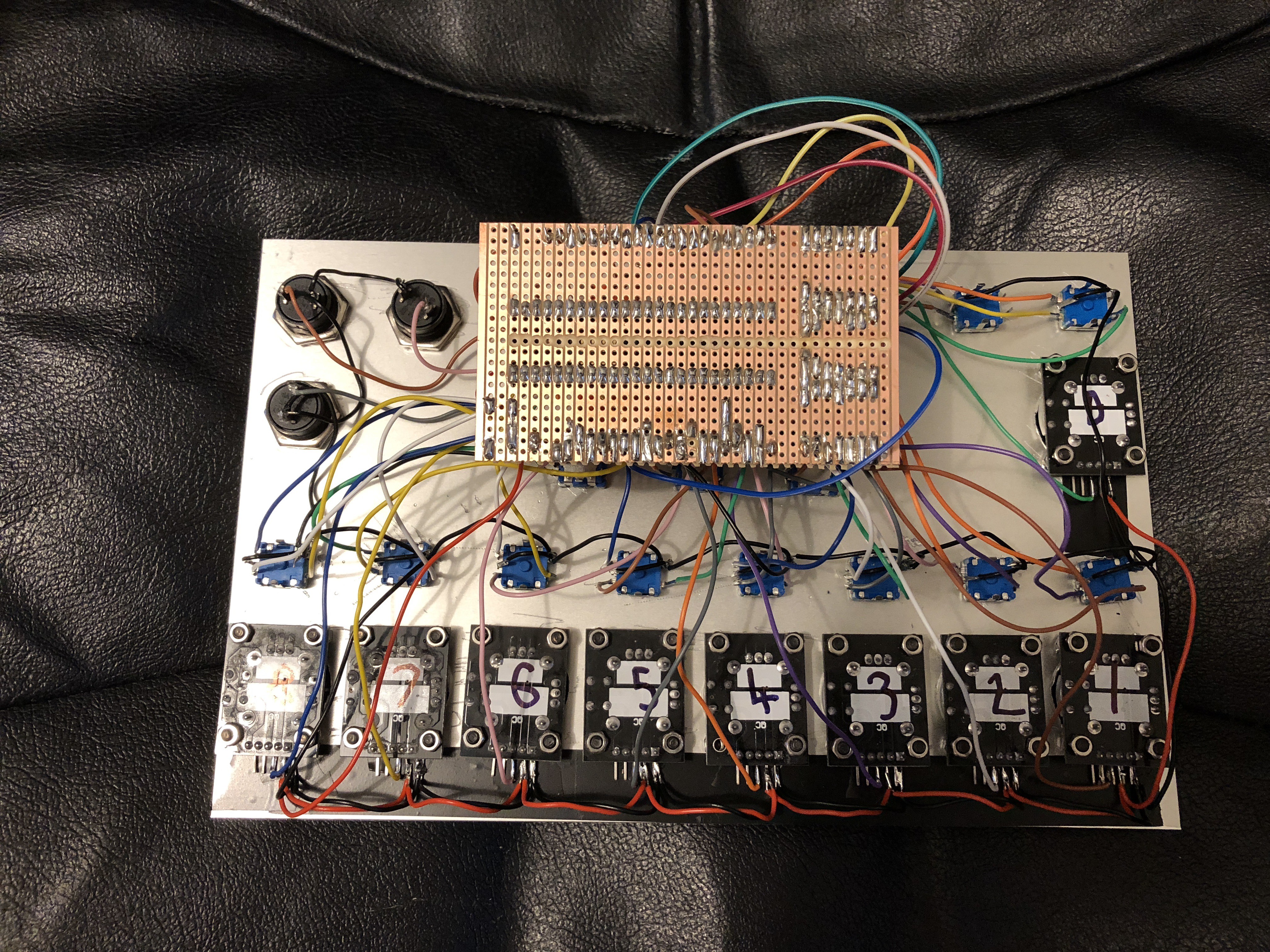 File:Toko-ctrl, DIY MIDI controller using Doepfer Pocket Electronic.jpg -  Wikimedia Commons