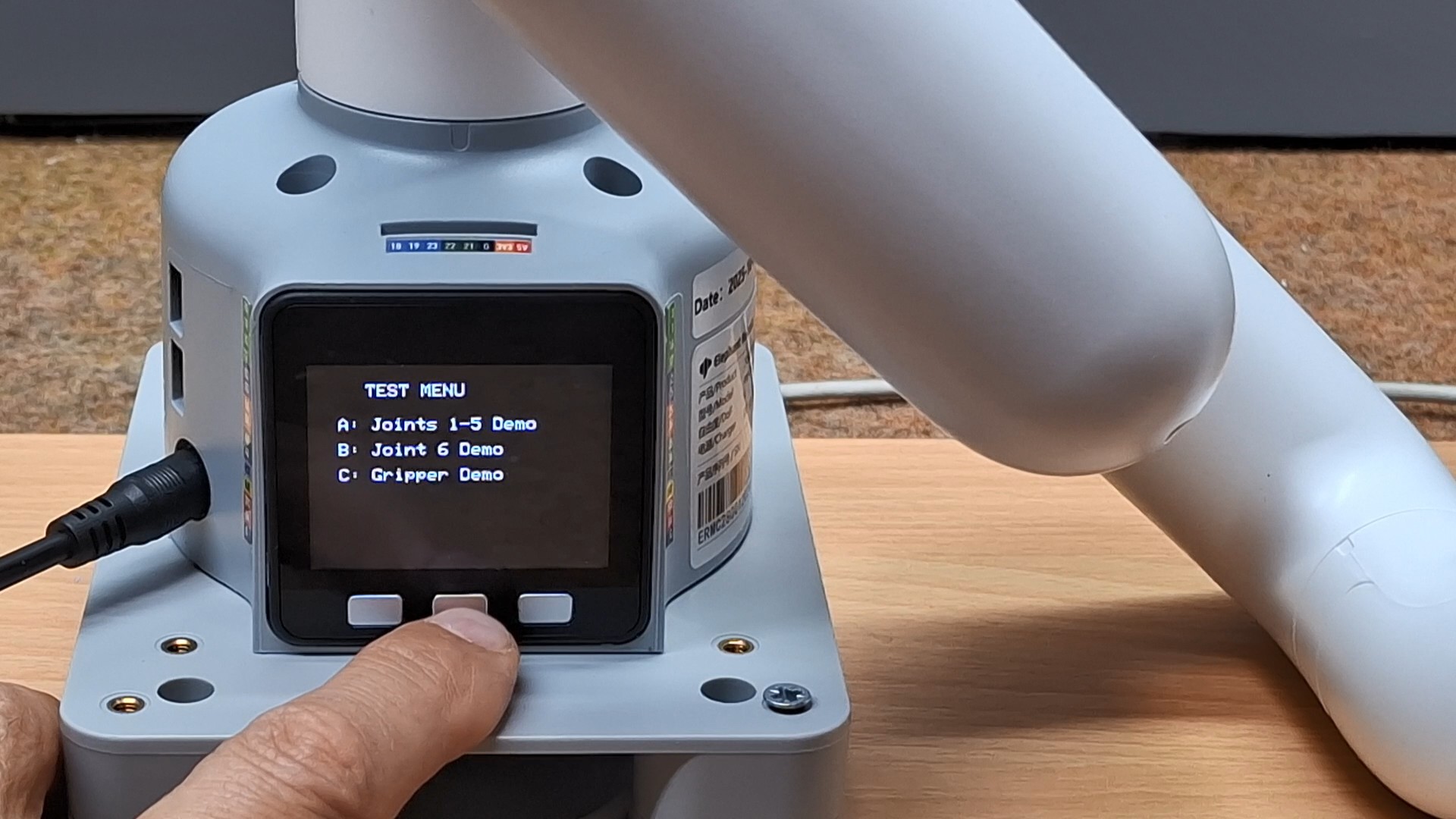 Rock Paper Scissors Inteactive Machine Human vs Robot – Rock Paper Scissors Game | Details | Hackaday.io