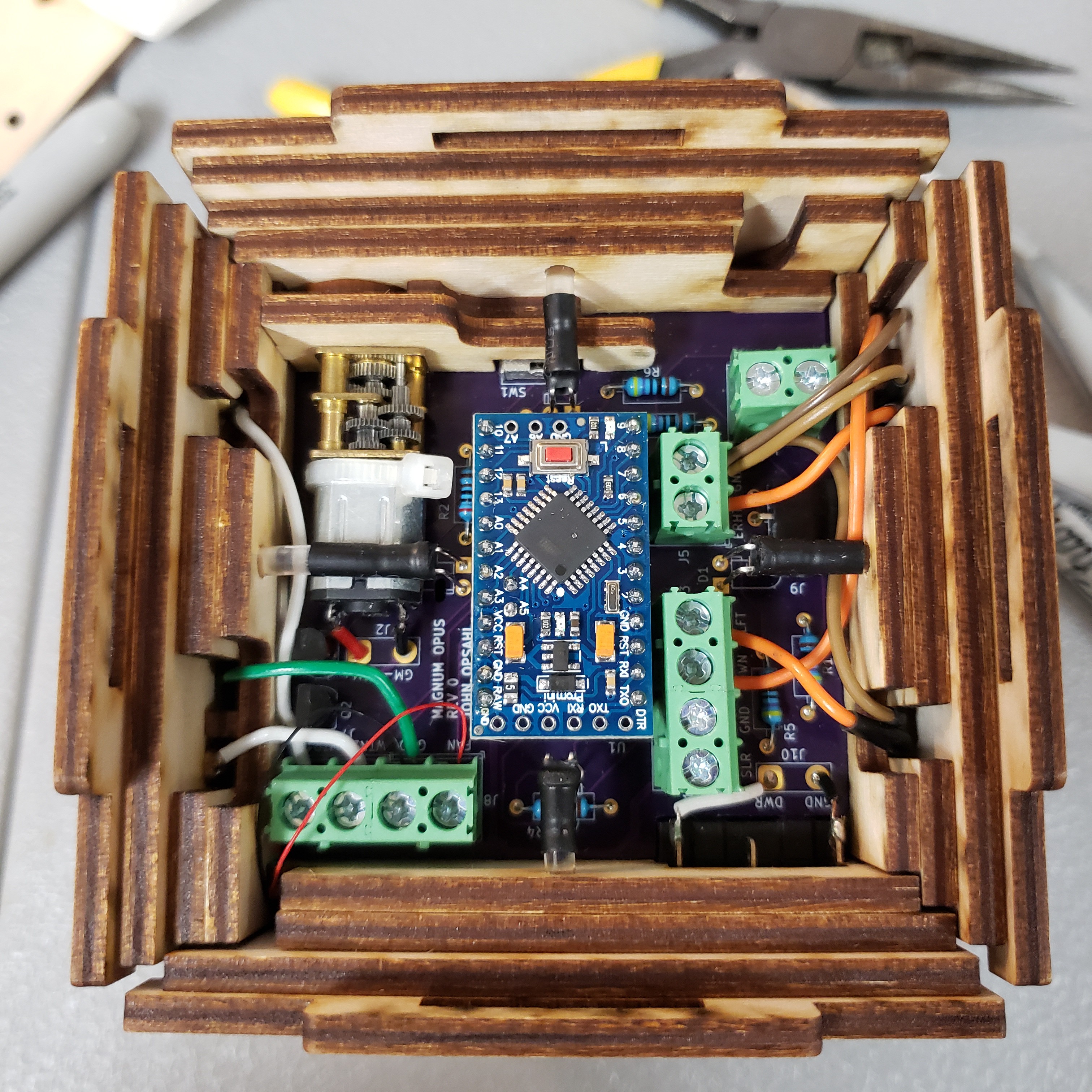 first assembly with PCB | Details | Hackaday.io