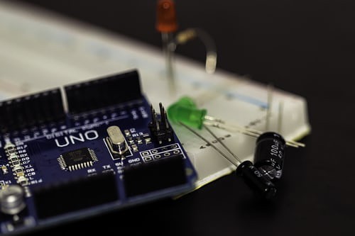 Principle and function of electrolytic capacitor | Cecelia Anne ...