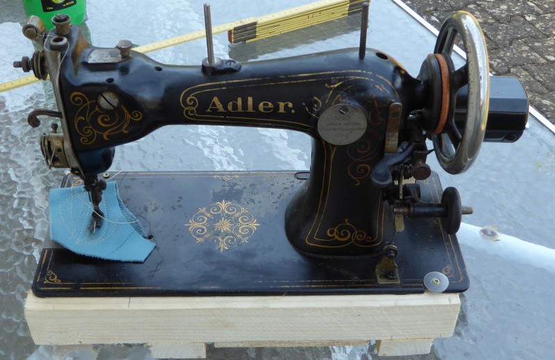 The Pfaff model 31 sewing machine - Initial state