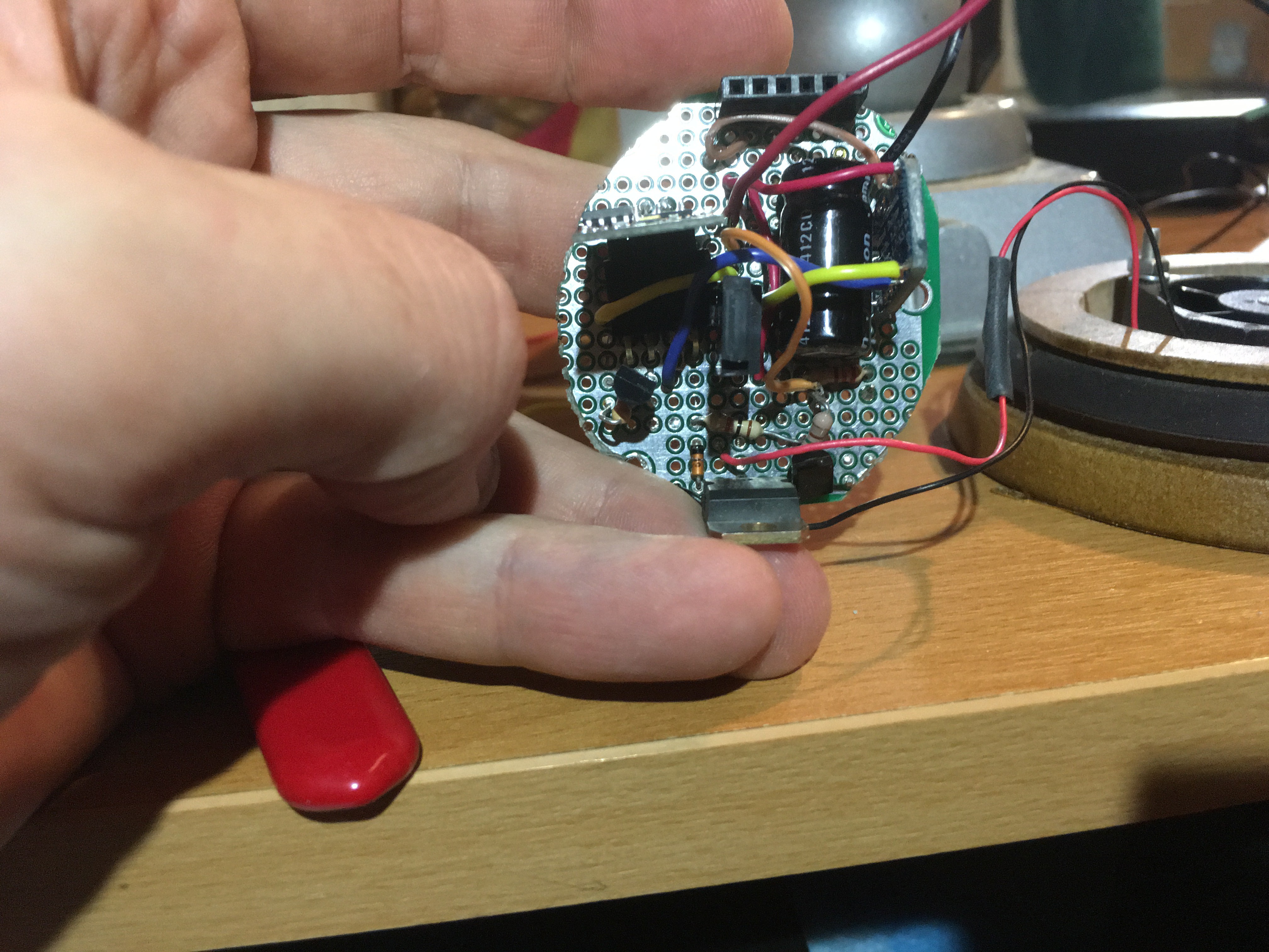 purposeless-led-display-hackaday-io