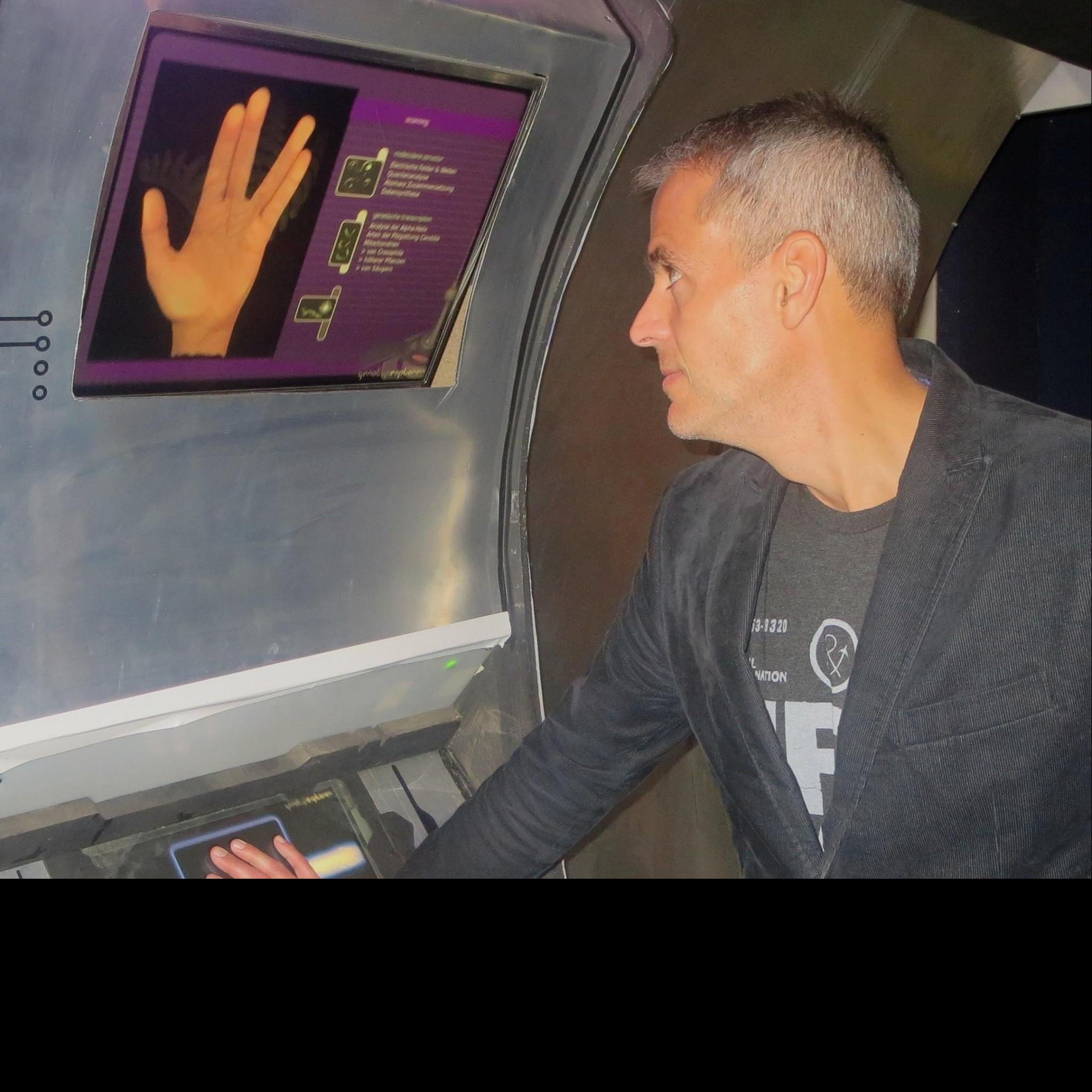 HackadayIO profile picture for @e