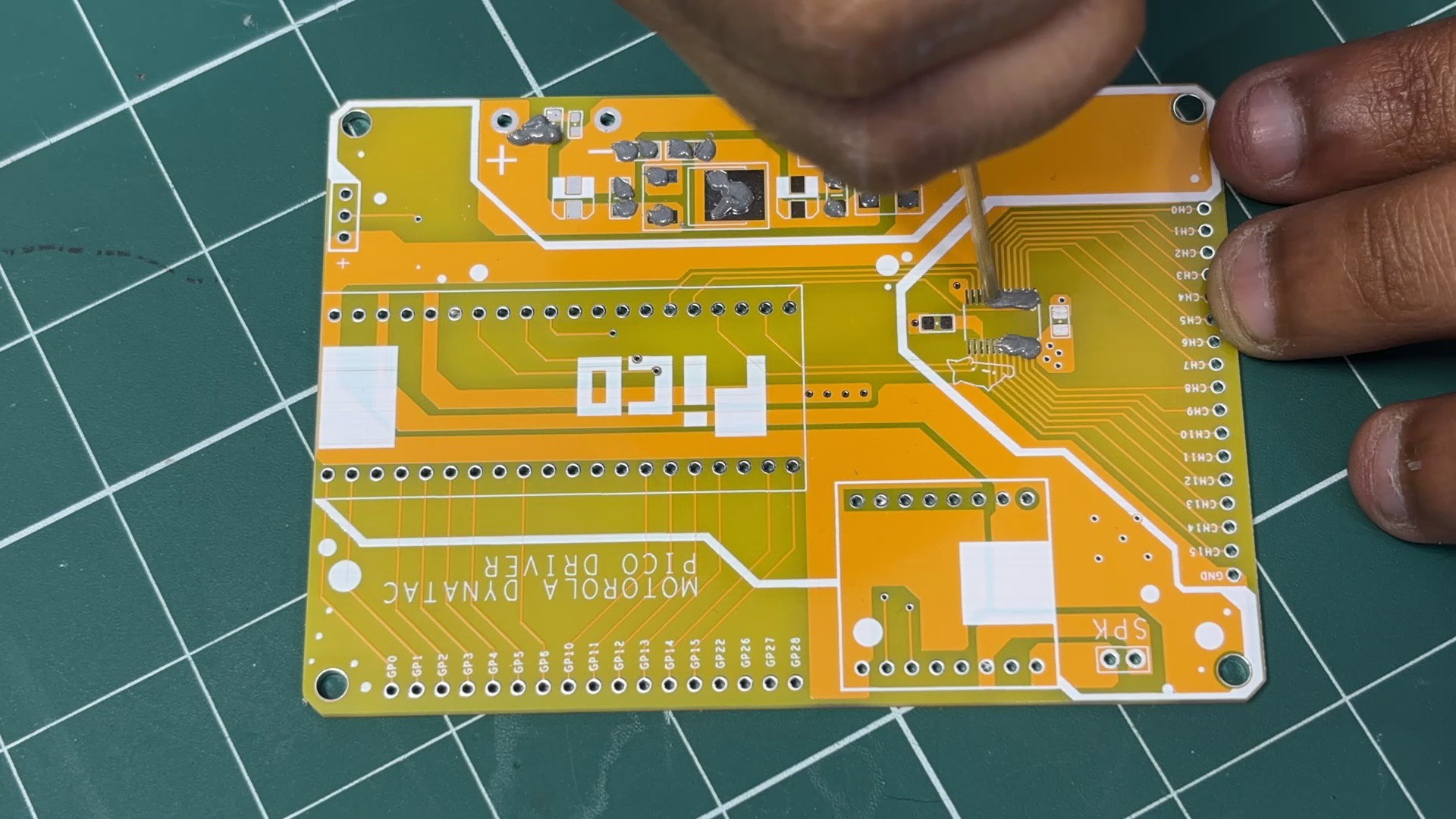 Gallery | Motorola DynaTAC MAX | Hackaday.io