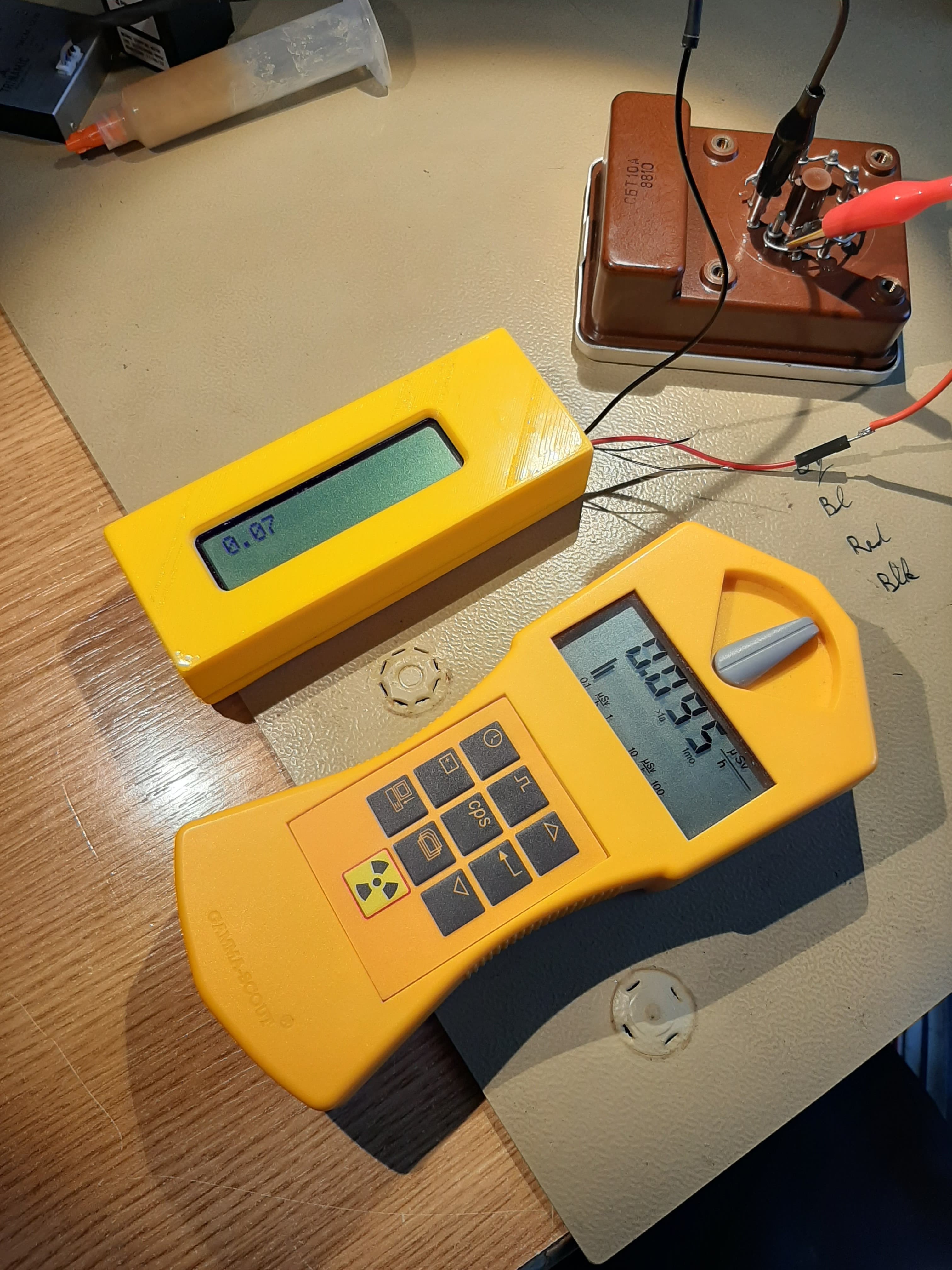 DIY Quick'n'Dirty Geiger Counter | Hackaday.io