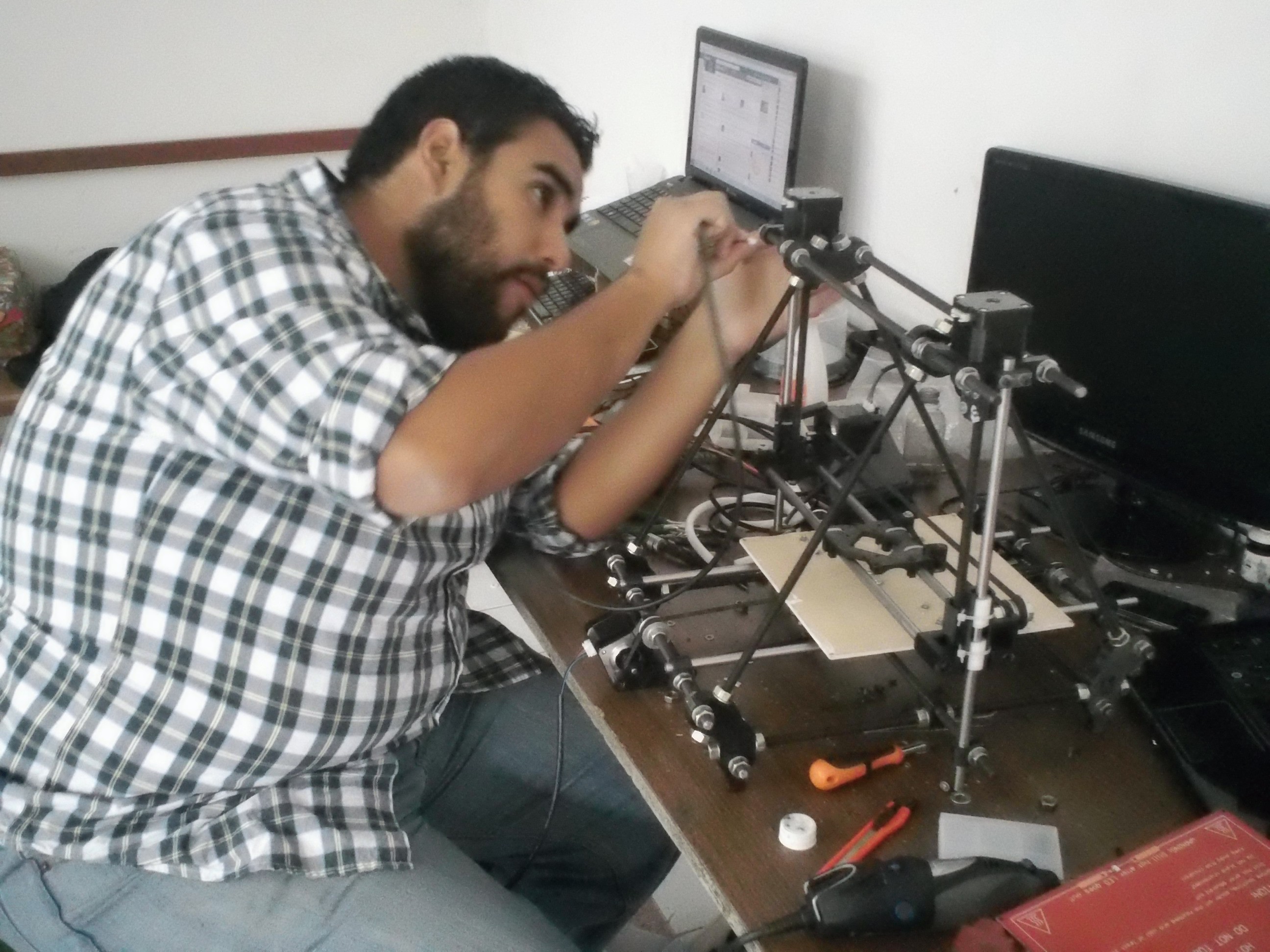 luisjoelsoto's Profile | Hackaday.io