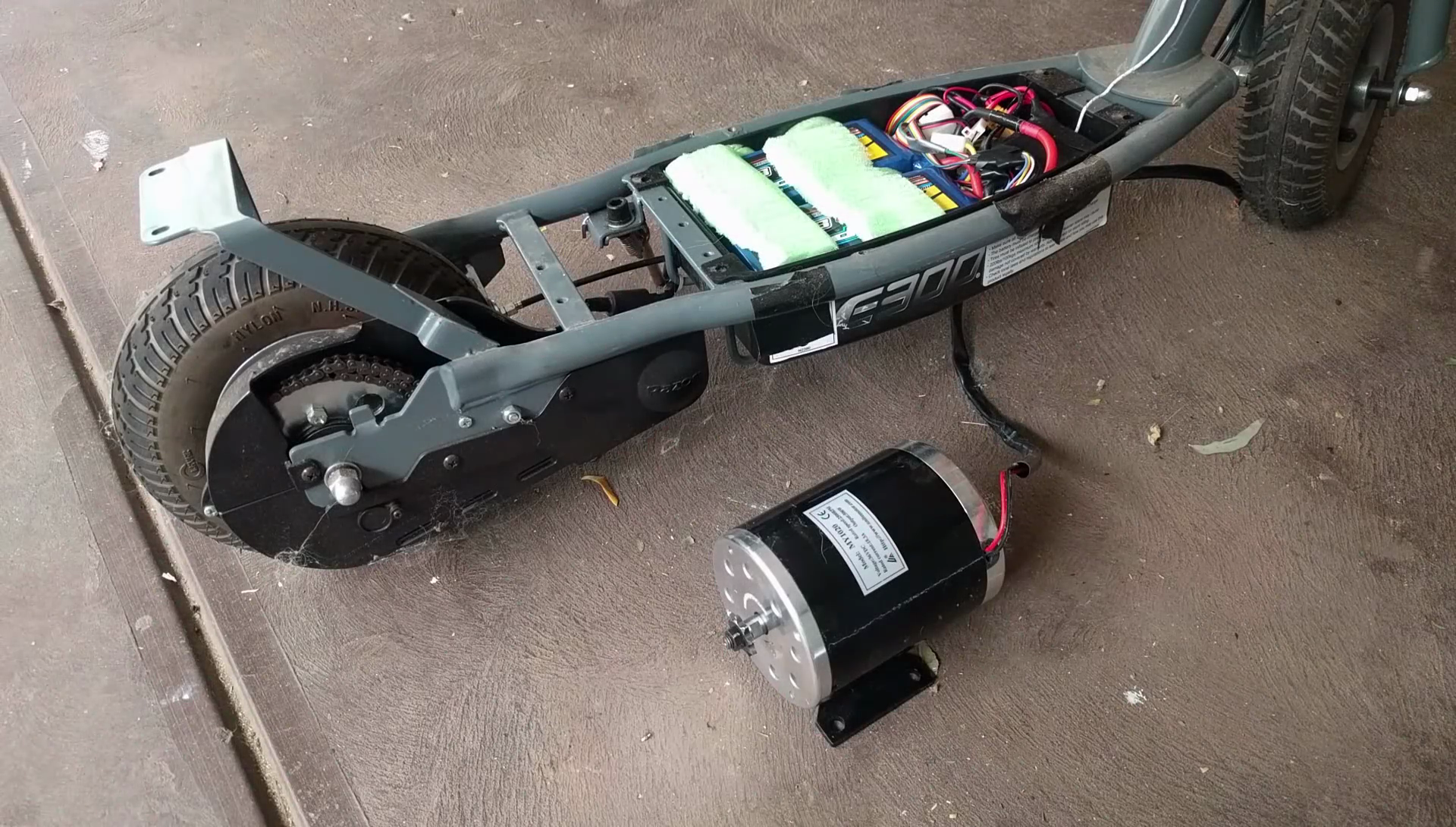 razor electric scooter e300 motor