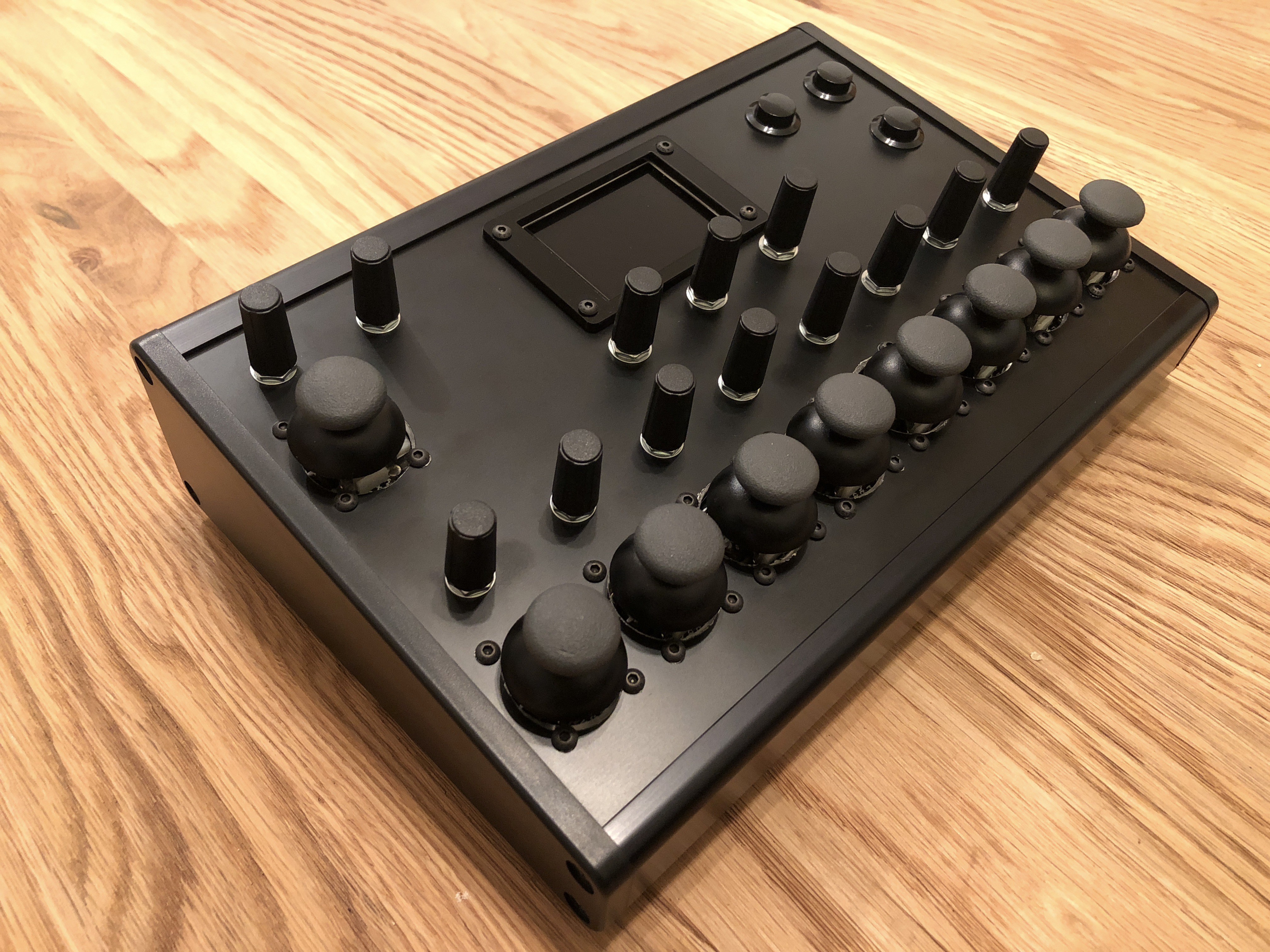 File:Toko-ctrl, DIY MIDI controller using Doepfer Pocket