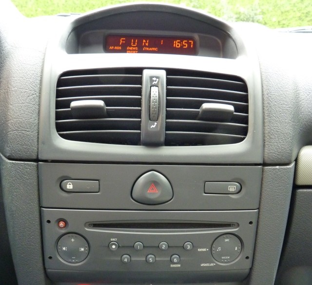 Interface Autoradio Aux Bluetooth Clio 3, Kangoo, Megane 3, Scenic