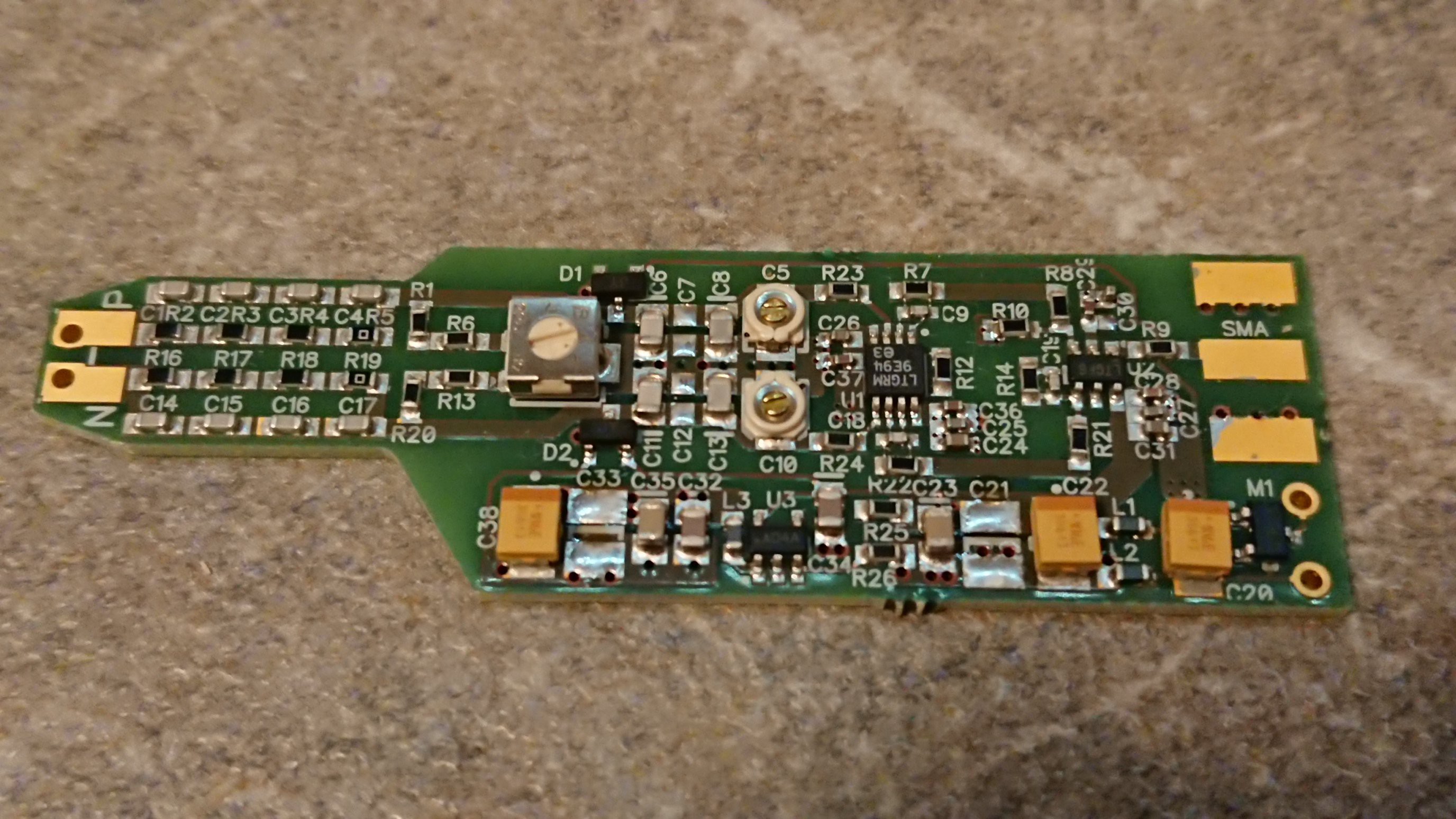 Gallery | A 1x, 100 MHz, 35 V common mode diff probe | Hackaday.io