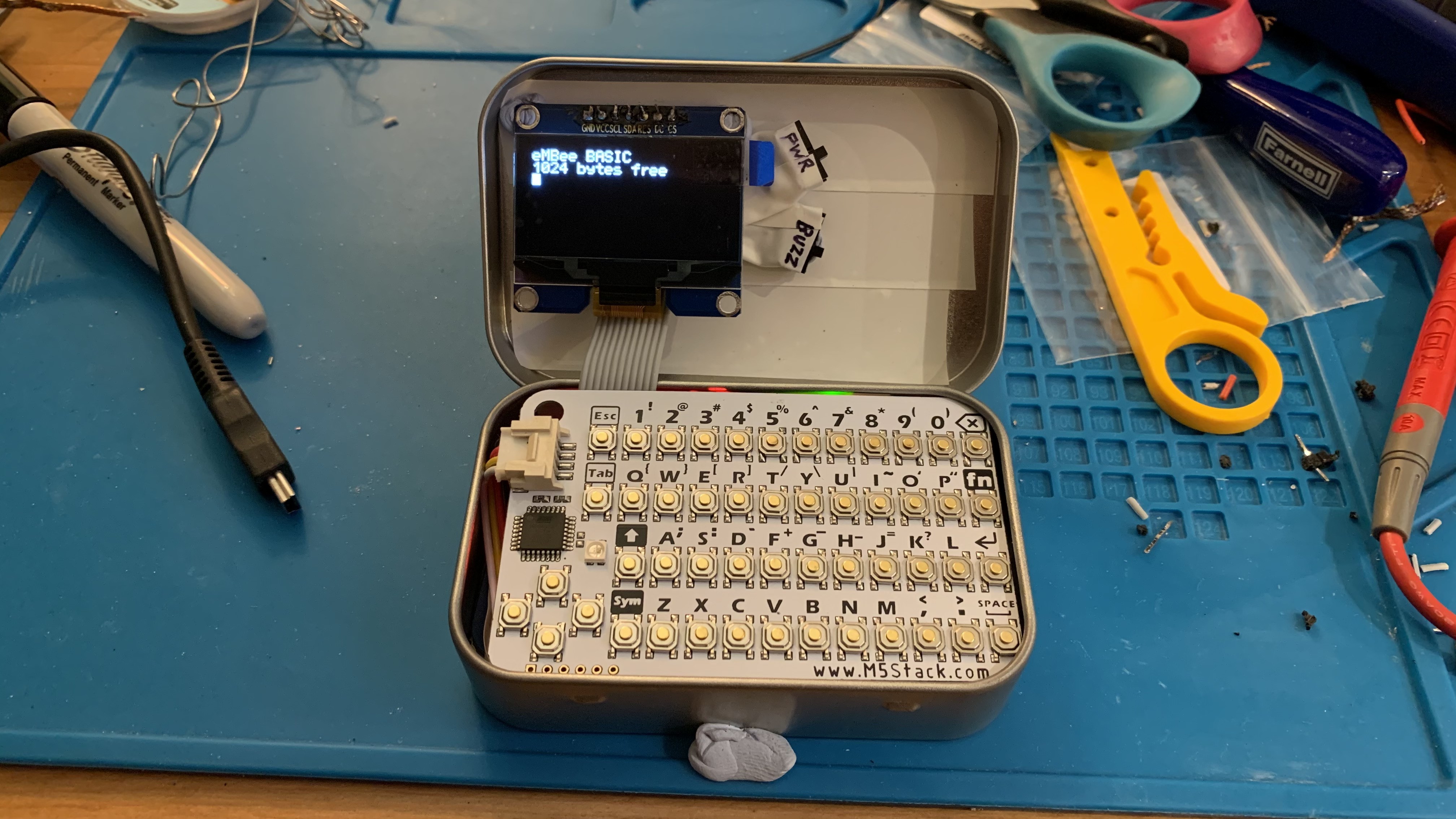 Altoids tin prototyping board - Make