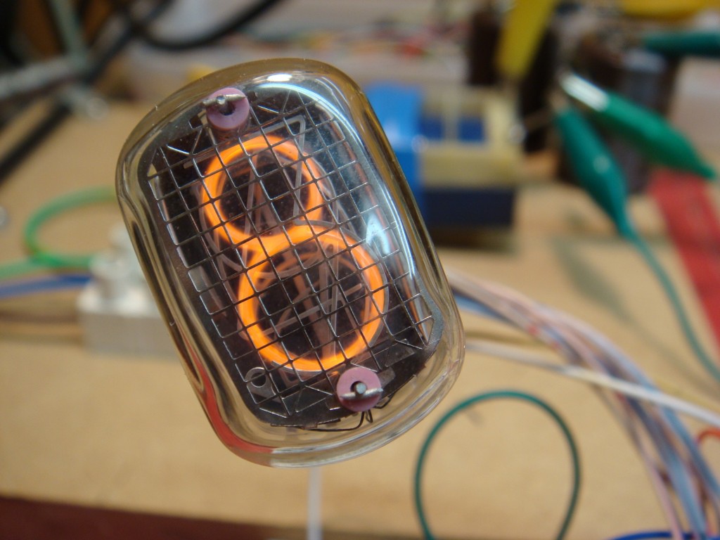 6x Integral K155ID1 Nixie Tube Clock Driver IC – High Voltage BCD To Decimal Decoder (74141 Prototype)