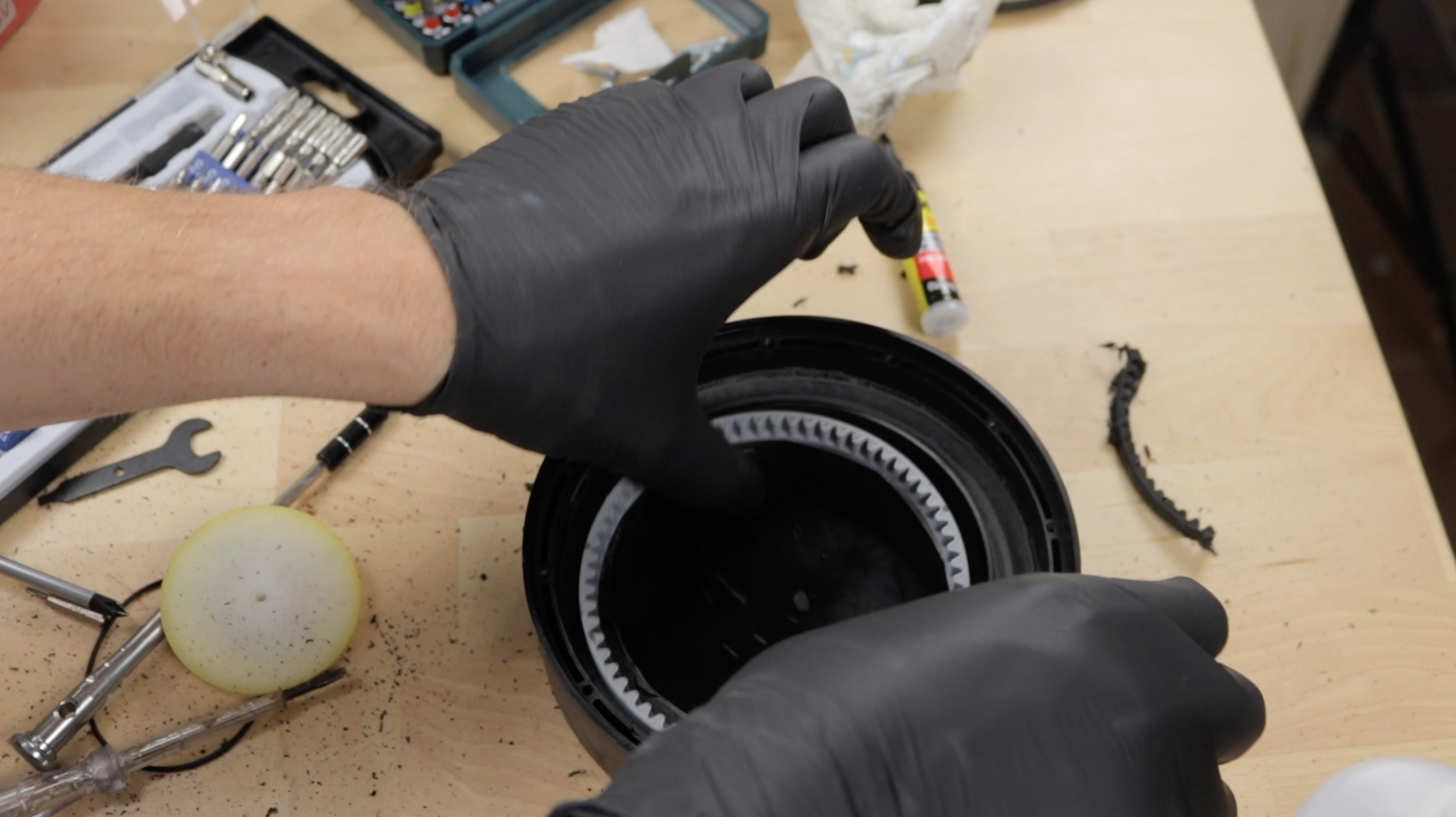 DIY Motorized Turntable from an old TV stand