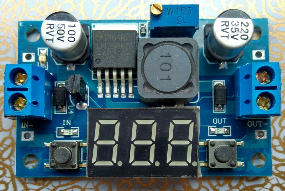 LM2596S STEP-Down DC-DC Buck Converter with a 3-digit digital display