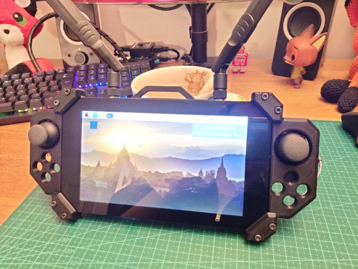 Gallery | Universal robot remote | Hackaday.io