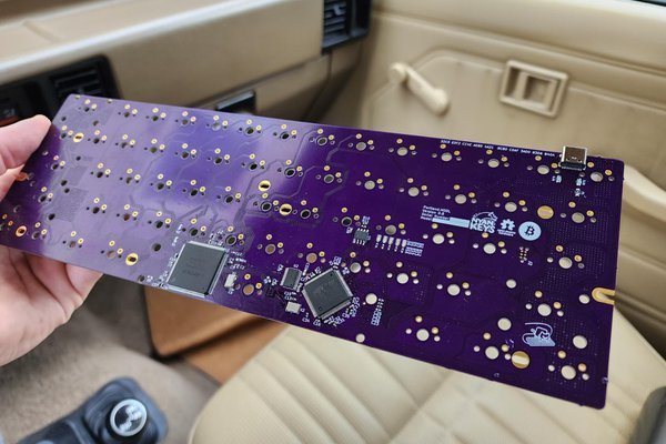 Nyan Keys - FPGA Based Mechanical Keyboard