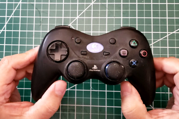 Rejuvenating a 26 year old wireless game controlle