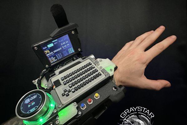 Wearable Esp32 Cyberdeck