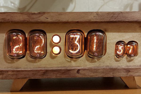 Nixie Clock On Binary Counters