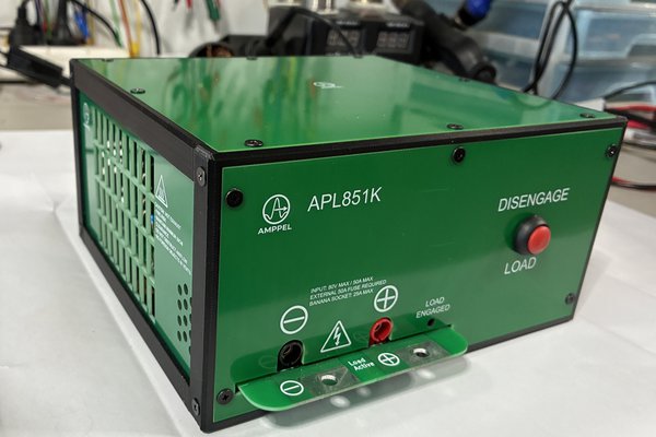 Smart 1000W electronic load without a heatsink!