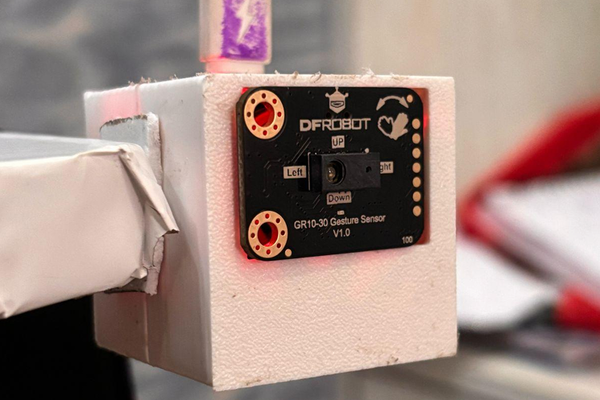 Smart Presentation Controller using Arduino