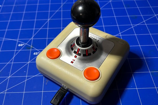 Bluetooth Mod for the Commodore 64 TAC-2 Joystick