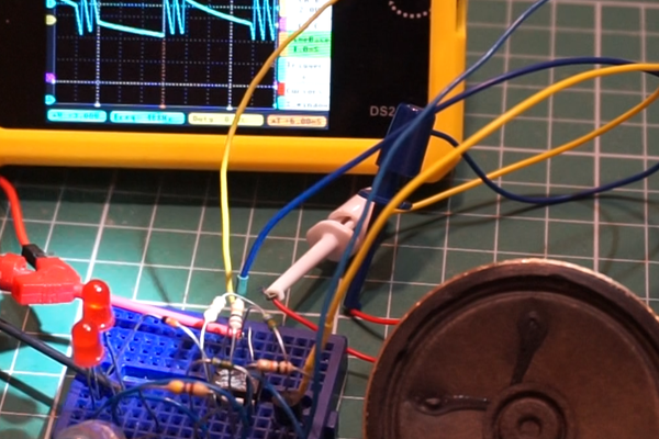 Cadmium-free Light Sensitive Sawtooth Oscillator