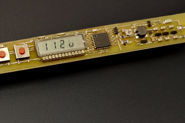 Compact, low-power Geiger counter