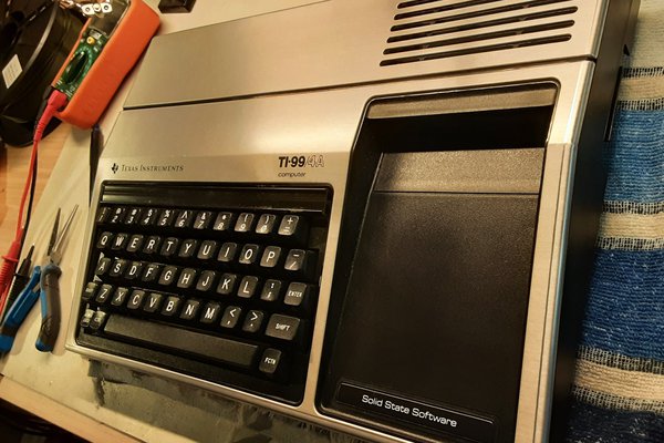 Modern Replacement Power Supply for a TI-99/4A