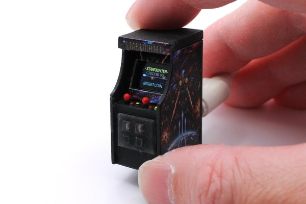 StarFighter: A 1:64 Arcade with Animated Attract Mode