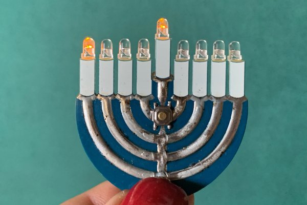 Shift Register Menorah