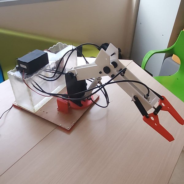 Small Hydraulic Arm | Hackaday.io