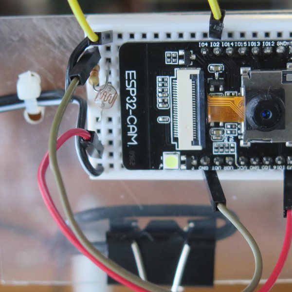 ESP32-CAM emails picture | Hackaday.io
