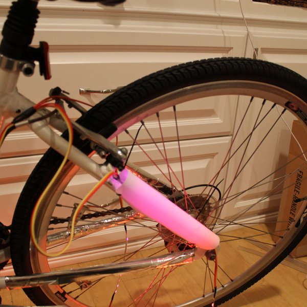 how to get glowing bike on zwift