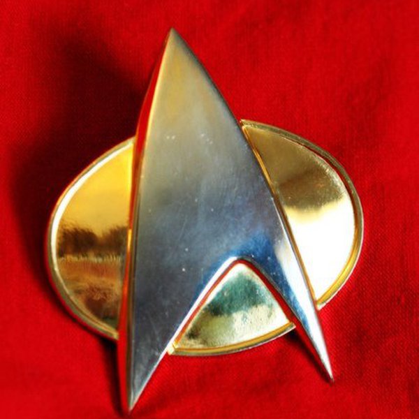 Starfleet Communicator Badge | Hackaday.io