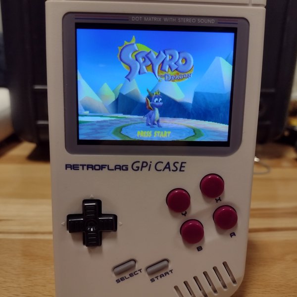 Random: This Game Boy Zero Uses a Raspberry Pi for Lovely Retro Gaming