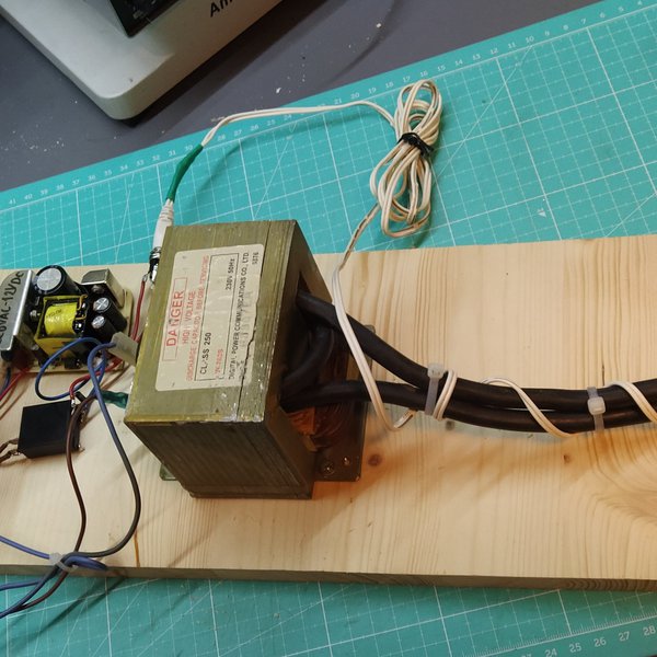 Another Microwave Oven Transformer Spot Welder | Hackaday.io