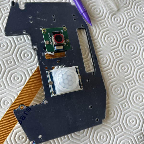 Whosthatbird Hackaday Io