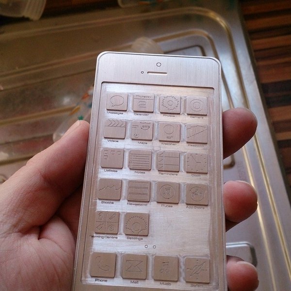 Machining an Iphone 5 | Hackaday.io