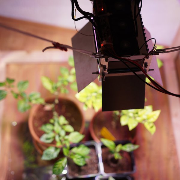 Planty Happy Grow Light | Hackaday.io