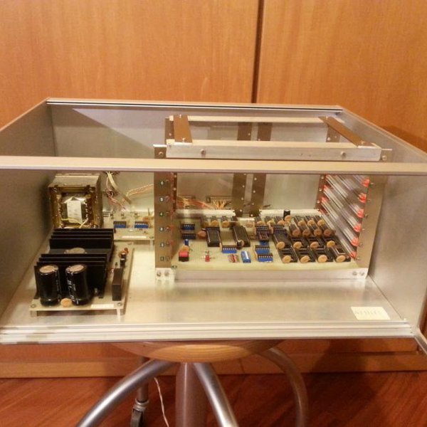 Back from the 80's... Homemade 8085 CPU board | Hackaday.io