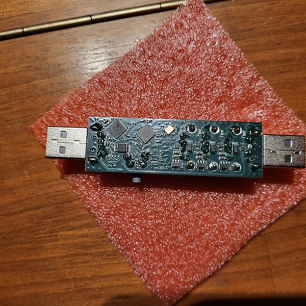 H₂H³ / Smart Twin USB Host Switch & Triple USB Hub | Hackaday.io