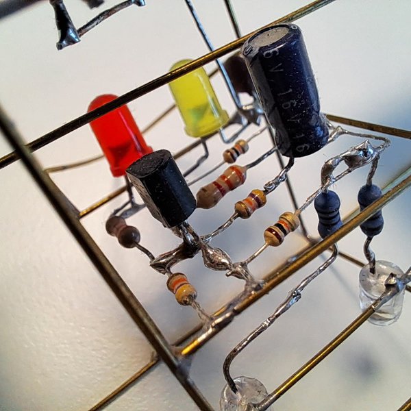 A little CSK satellite for a bright workstation | Hackaday.io