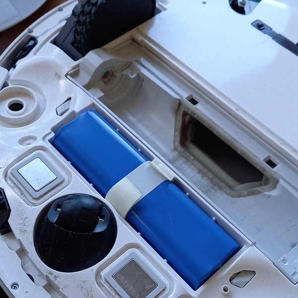 Refurbish an Eufy Robovac L70 battery | Hackaday.io