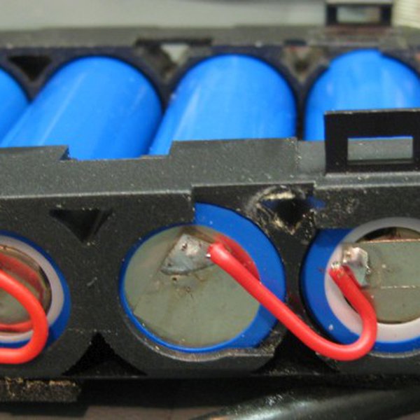 18V LiIon drill battery pack rebuild Hackaday.io
